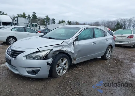 2015 Nissan Altima 2.5 Sv z USA, uszkodzony, nr VIN 1N4AL3AP1FC147837